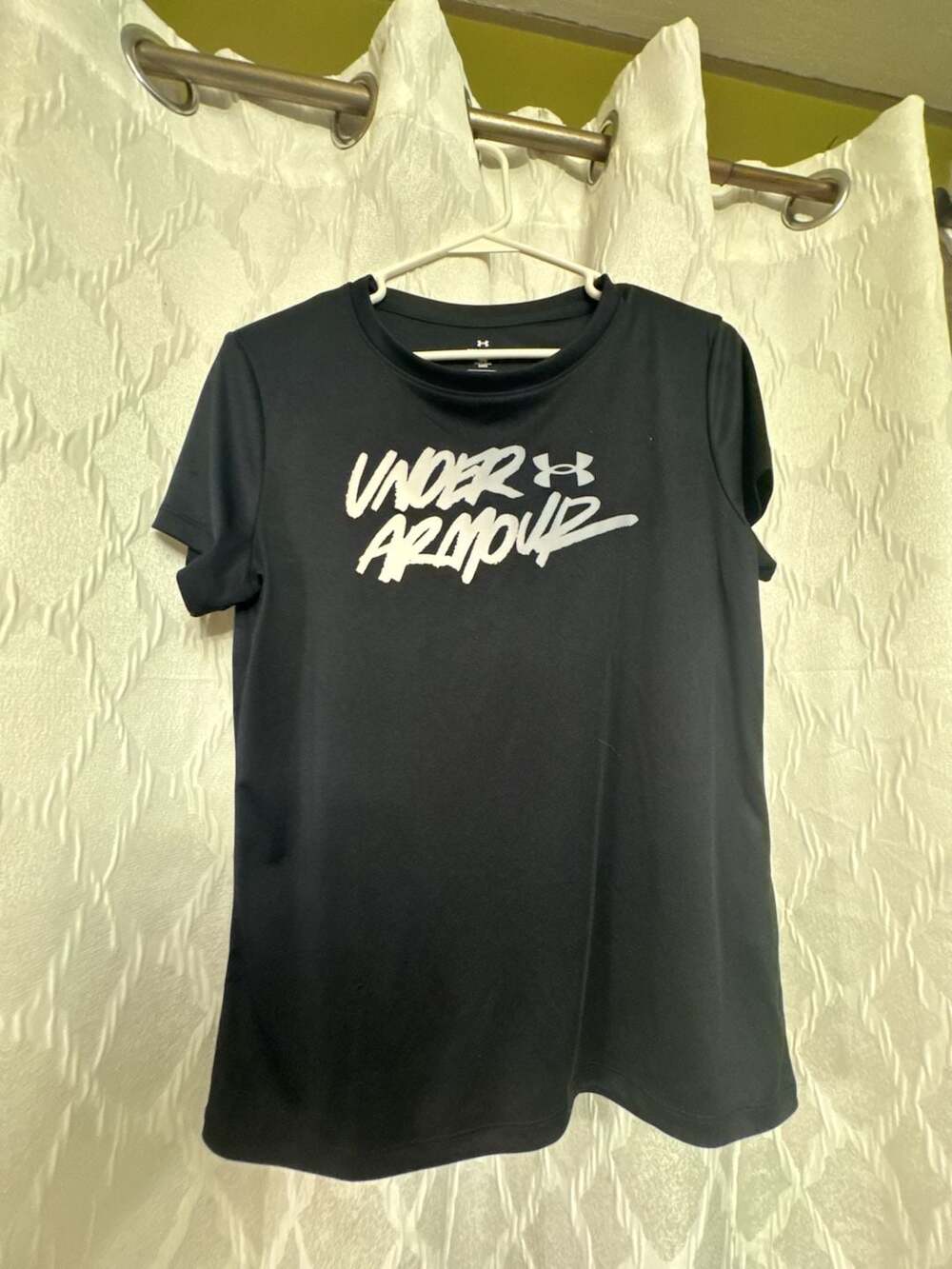 Under Armour Women's Tech Graphic Short Sleeve T-Shirt